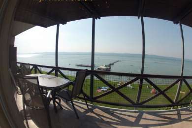 299_balaton_parti_panoramas_luxus_apartman_kiado_18